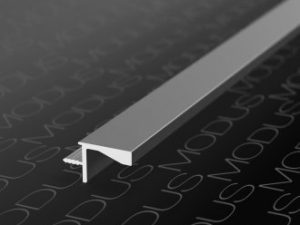 Мебельная ручка врезная алюминий MODUS для верхних баз длина 4,0м серебро